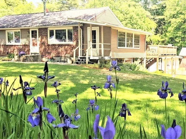 204 New Boston Rd, Sturbridge, MA 01566