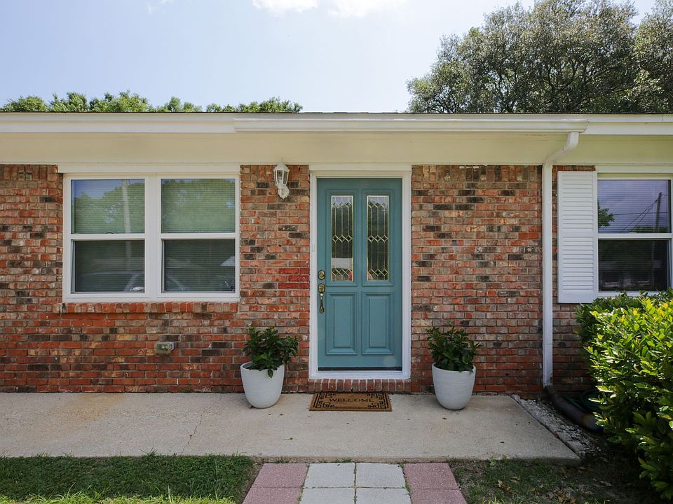 1st image of 3085 Newton Dr