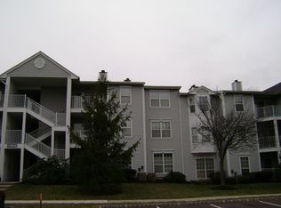 87 Rachel Ct #4524, Franklin Park, NJ