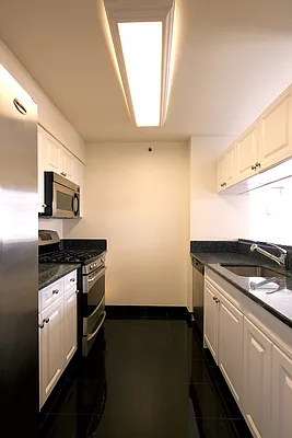 Rented by Mirador Real Estate | media 36