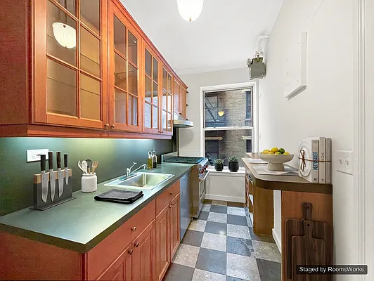 Kitchen, photo 2