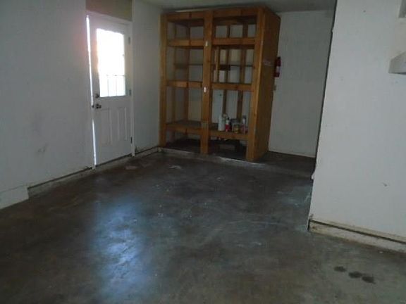 3rd image of 1609 Partridge Pl