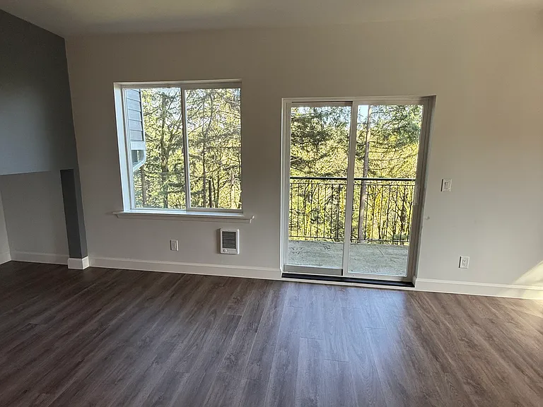 2993 SW 11th Ave #9 — Photo 7