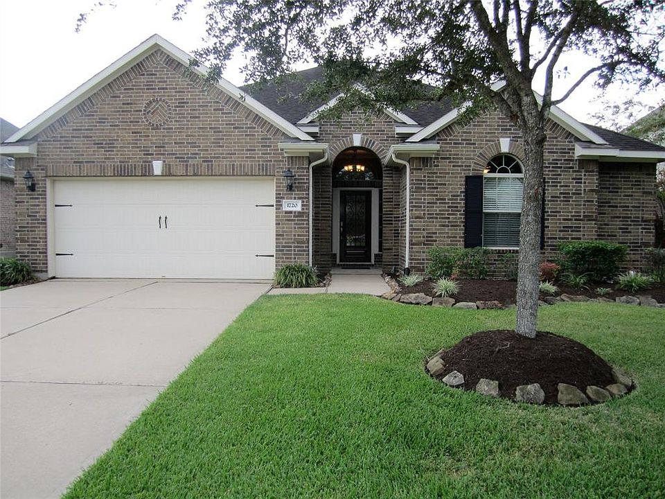 1st image of 1720 N Meridian Greens Dr