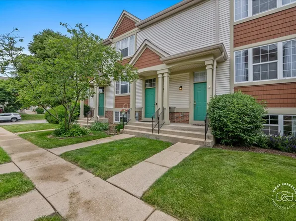 1637 Orchard Ct, West Chicago, IL 60185