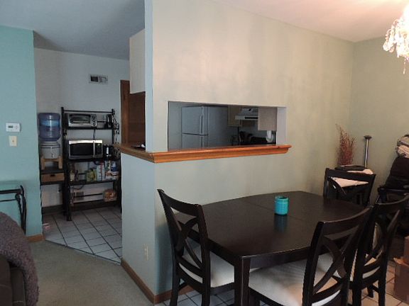 2nd image of 1202 Honey Locust Ct