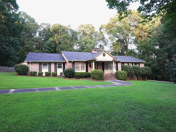 315 Dogwood Dr