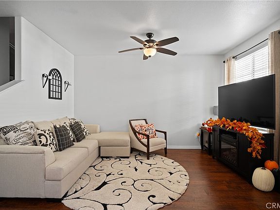 4th image of 41880 Davenport Way Unit C