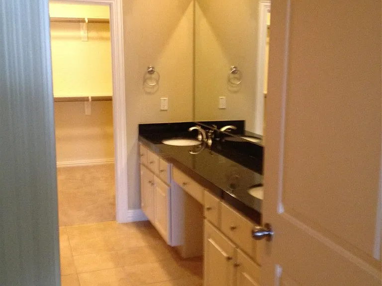 2038 Palm Forest Ln — Photo 10