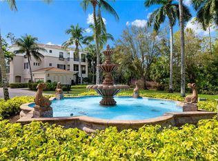 2886 Castillo Ct APT 101, Naples, FL 34109