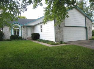 133 Timberlane Dr, Haysville, KS 67060