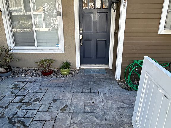 4th image of 25 Briarwood Ln #25
