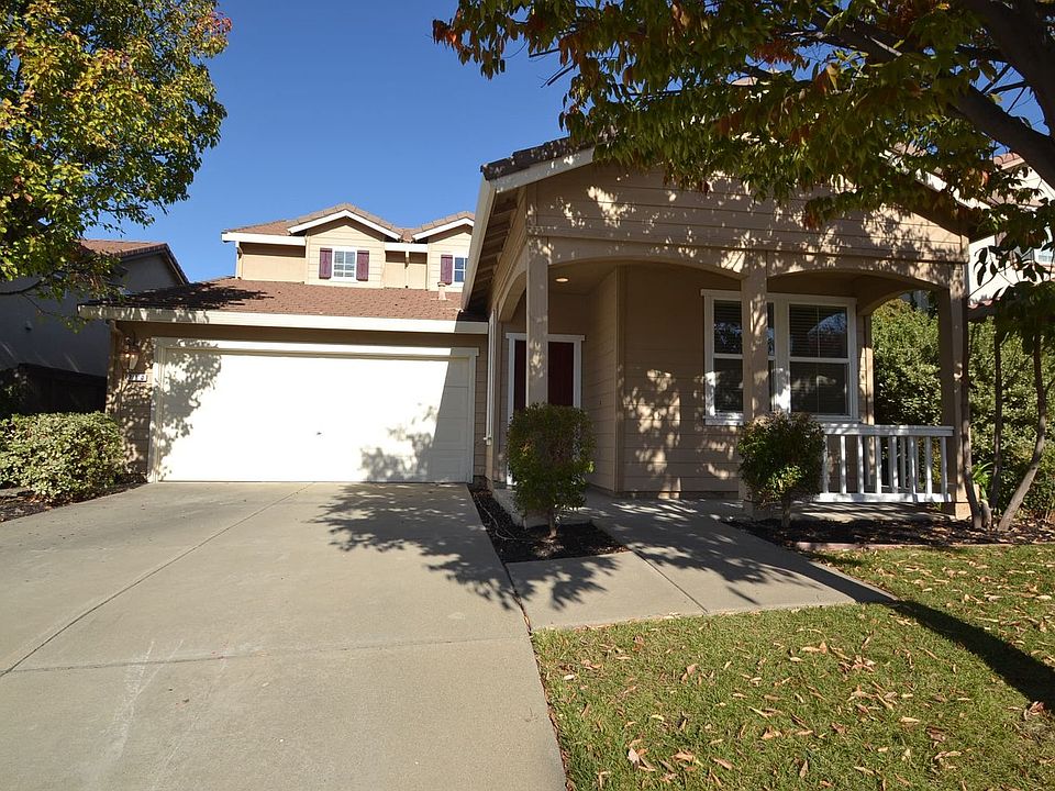 1st image of 760 Bridgestone Dr
