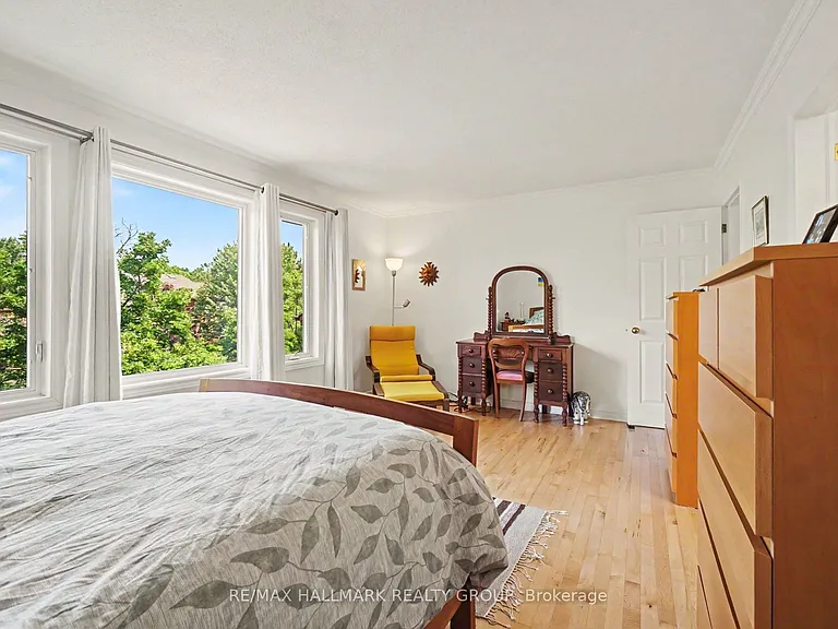 48 Dunbarton Ct — Photo 19