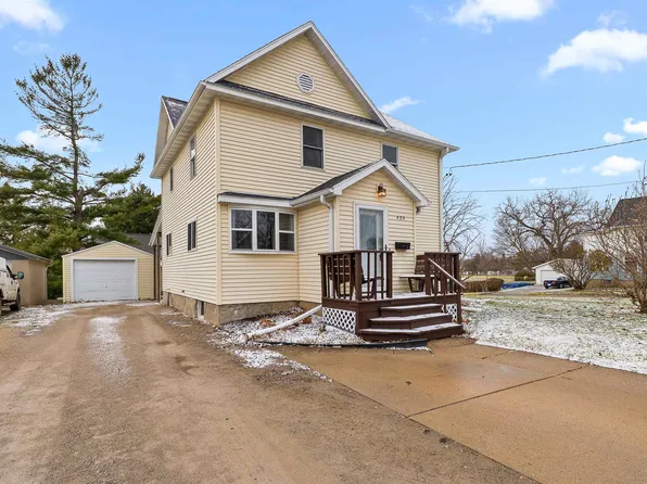 420 De Clark St, Beaver Dam, WI 53916