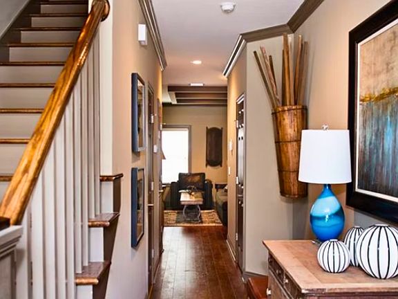 4th image of 210 W Cranford Ave #11583989
