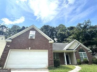 5736 Lakeside Dr, Union City, GA 30291