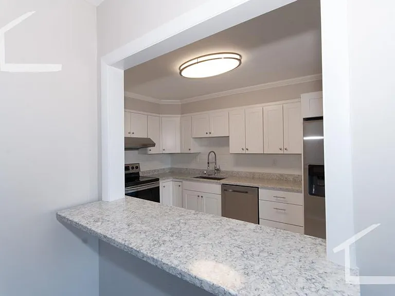 20 Hammond Pond Pkwy #307B — Photo 27