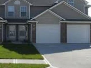 921 SW Peach Tree Ln #1, Lees Summit, MO 64064