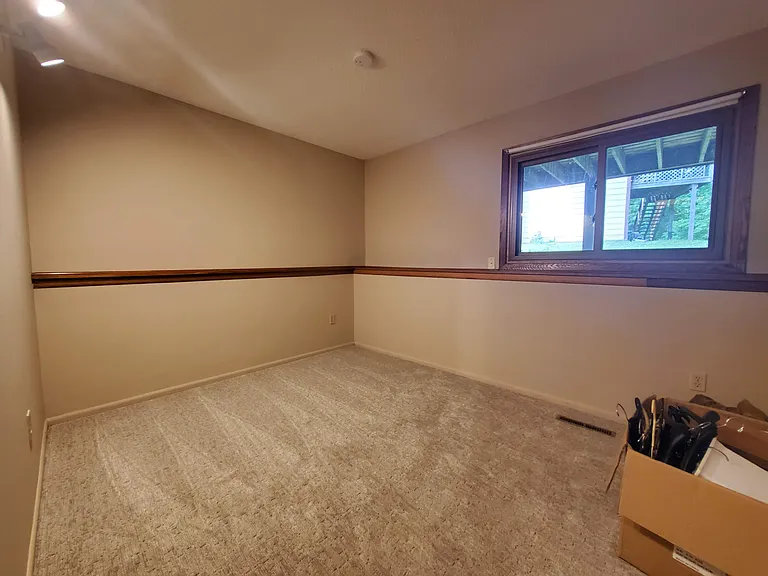 2517 Cedar Hills Dr — Photo 20