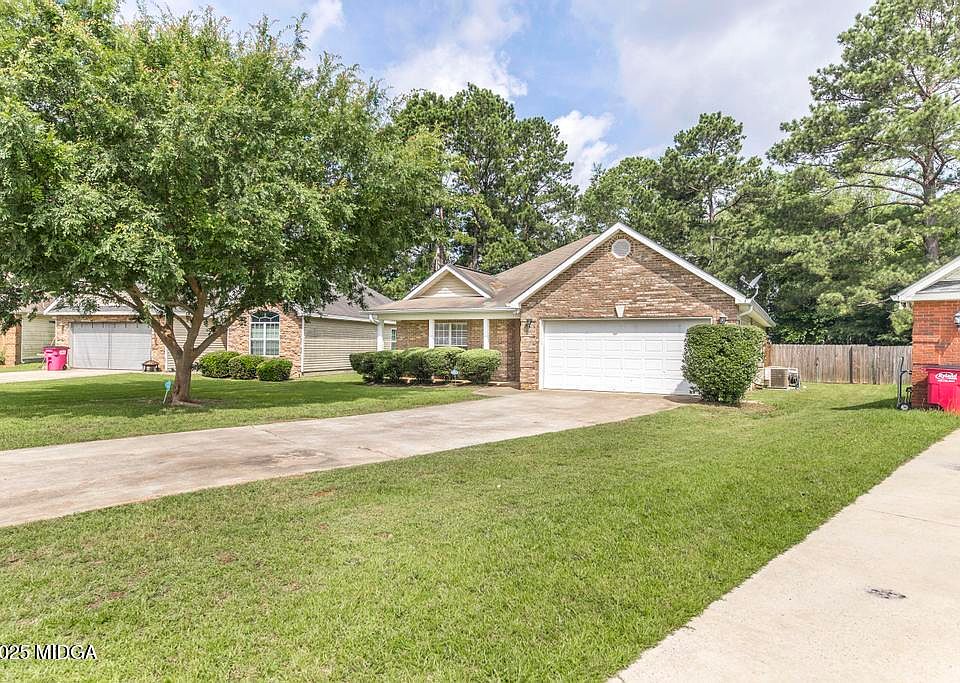 1st image of 130 Sunnymeade Dr