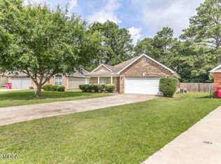 130 Sunnymeade Dr, Warner Robins, GA 31093