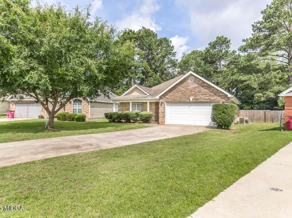 130 Sunnymeade Dr, Warner Robins, GA 31093