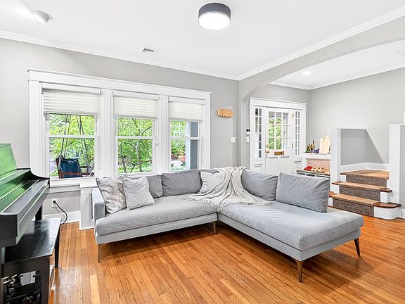 4th image of 6678 Woodwell St