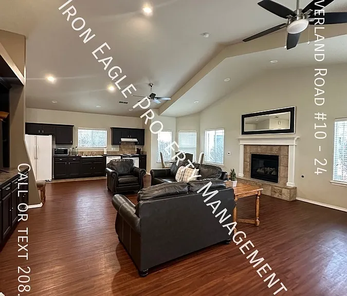 1805 E Overland Rd #1024 — Photo 13