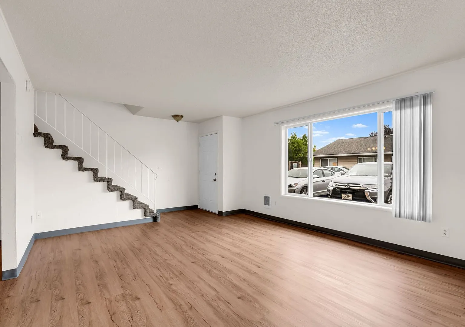 S815 - Star Apartments — Photo 2