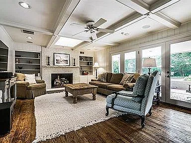 7024 Yamini Dr — Photo 4