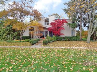 2016 Lloyd Ave, Royal Oak, MI 48073