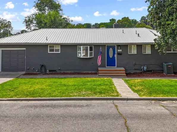 715 NW 6th St, Pendleton, OR 97801