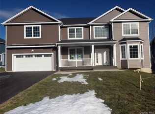 30 Dartmouth Drive, Poughkeepsie, NY