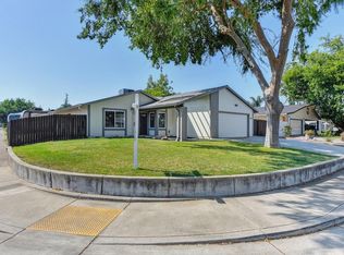 6826 Winlock Ave, Citrus Heights, CA