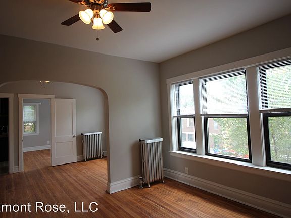 2nd image of 4822 W Montrose Ave #1