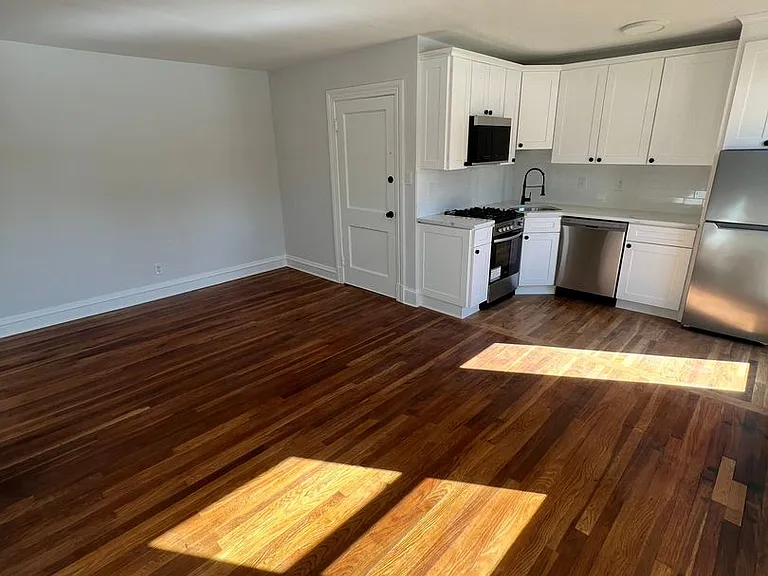 4518 Grove Ave — Photo 6