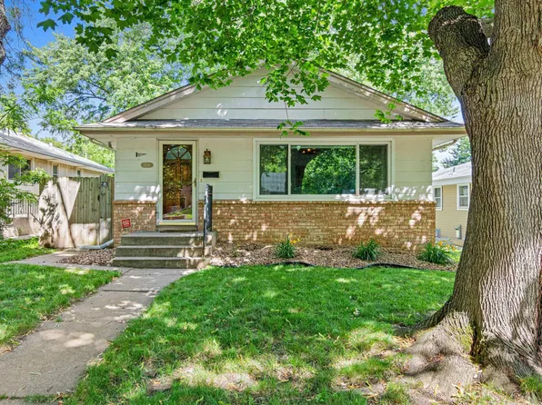 3236 Indiana Ave N, Robbinsdale, MN 55422