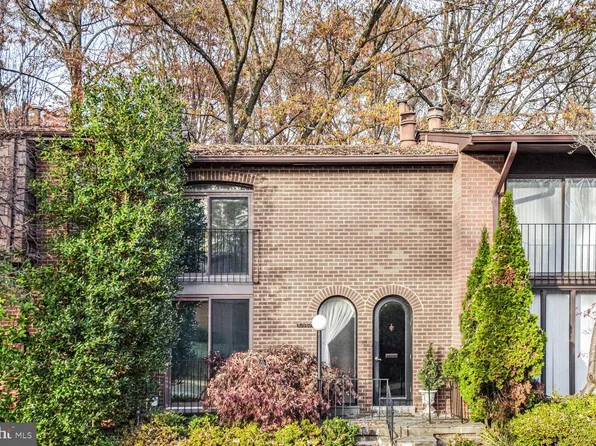 10867 Deborah Dr, Potomac, MD 20854