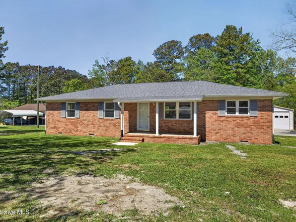 3206 Water Tank Road, Delco, NC 28436