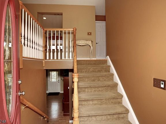 3rd image of 145 Sherwood Dr