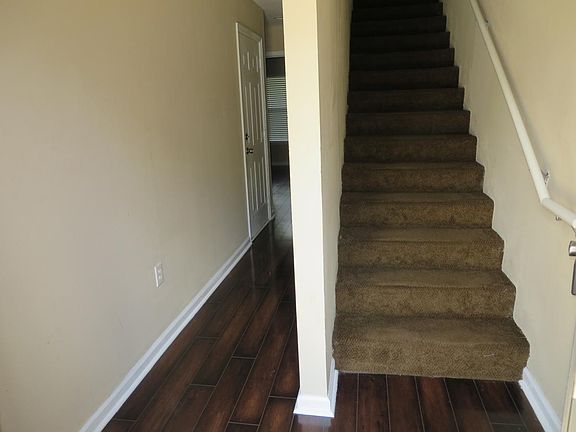 2nd image of 741 White Dr APT 14