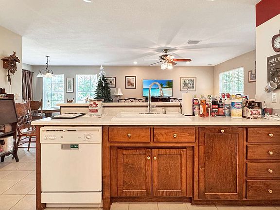 5th image of 6186 NW 31st Cir