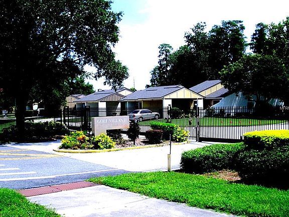 3rd image of 482 Prestwick Pl