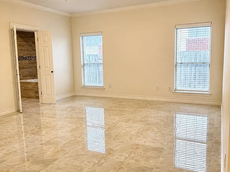11915 Gardner Park Ln — Photo 17