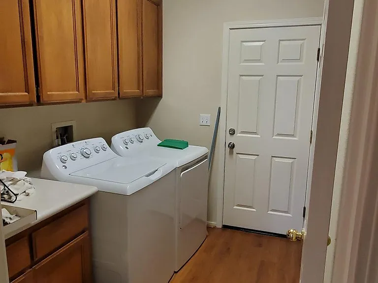 2645 W Babcock Ave — Photo 4