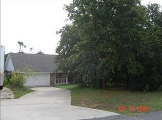 8000 Eagle Wood Dr, Oklahoma City, OK 73150