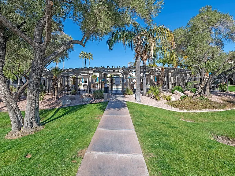 7009 E Acoma Dr #1053 — Photo 18