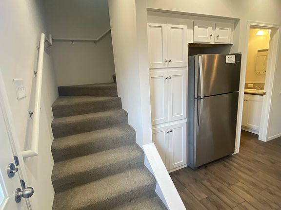 5th image of 336 Barnwood Dr
