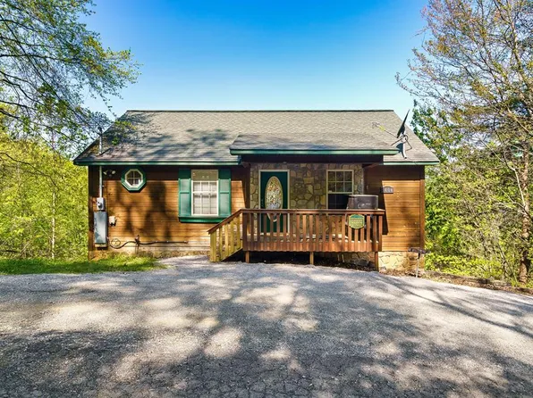 3404 Tekoa Mountain Way, Sevierville, TN 37876